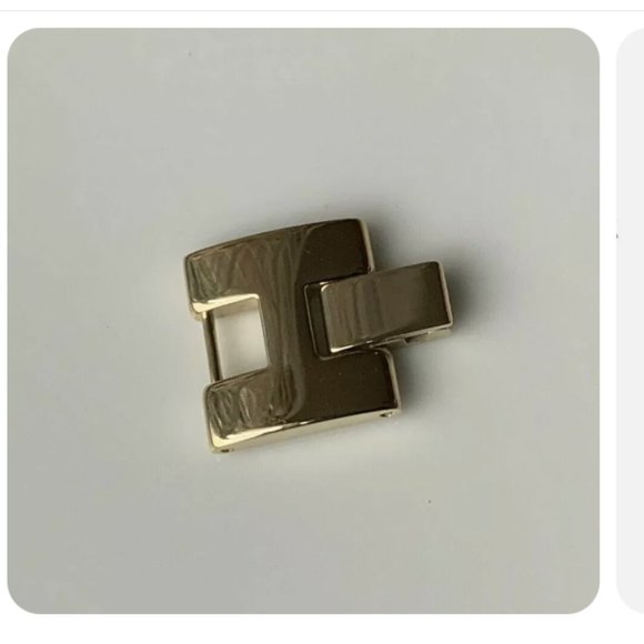 Increase the length of your Watch with a watch link extender - Picture 5 of 5